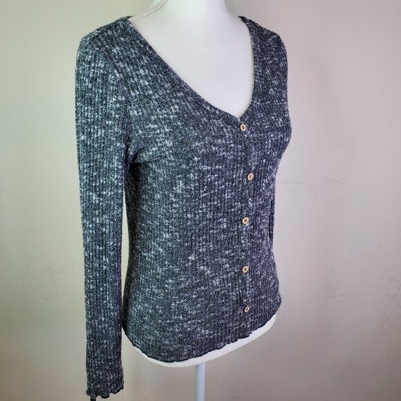 Almost Famous Juniors Grey Vneck Cardigan L - Picture 1 of 8